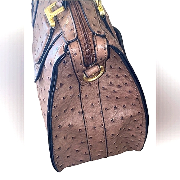 LONDON FOG TAUPE AUTHENTIC OSTRICH LEATHER PRISTINE CONDITION - Picture 7 of 11